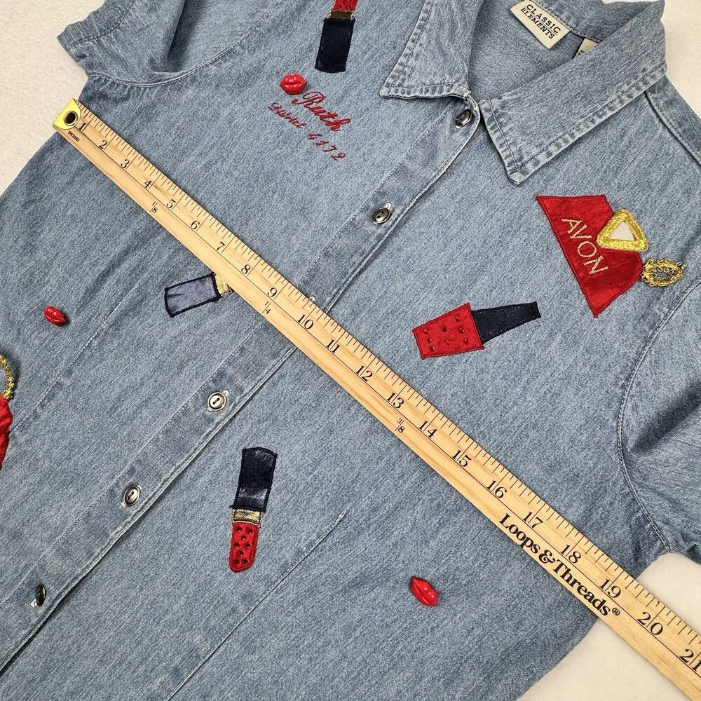 Vintage Avon Denim Button Up Shirt Women S Blue Cosmetics Makeup Retro Ruth - Picture 13 of 15
